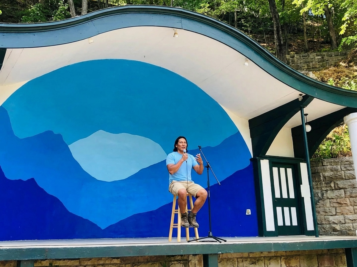 Henry Sparrowhawk delivering his oration